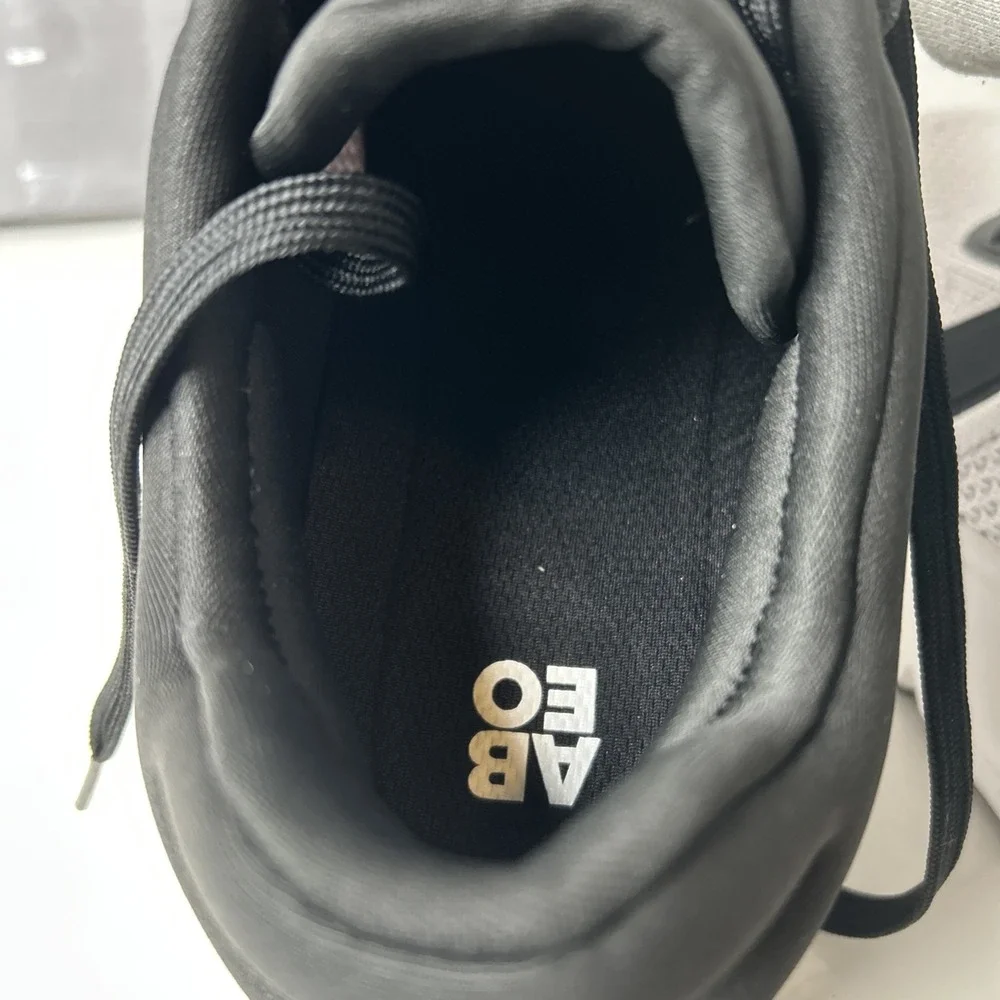 ABEO‎ The walking Co. MXV Blaze Sz 10.5  Blk/Cloud